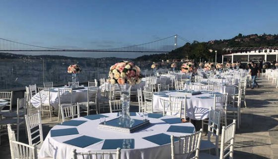 Masa sandalye Kiralama Fotoğrafları 